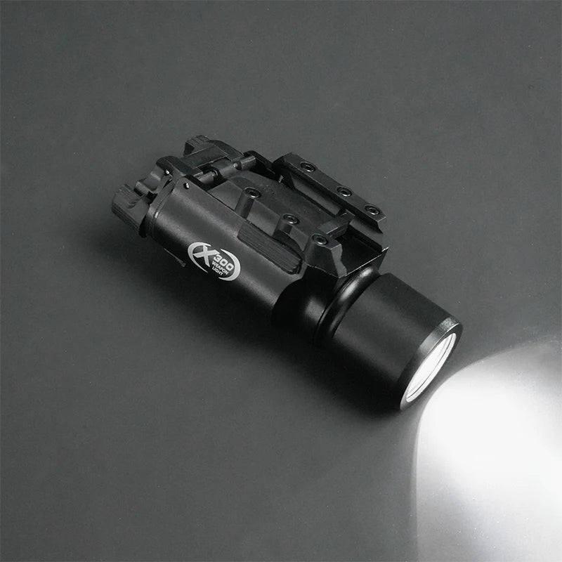 Tactical Gear Surefir X300 X300U Ultra  Metal Pistol Gun 500Lumen LED Light Fit 20mm Rail Airsoft Hanging Hunting Flashlight